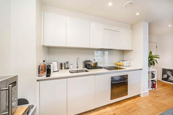 1 Bedroom Flat To Rent In Tiltman Place, London, N7