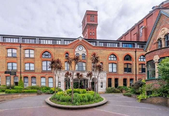 1 Bedroom Flat To Rent In Manhattan Building, Bow Quarter, Fairfield Road, London, E3