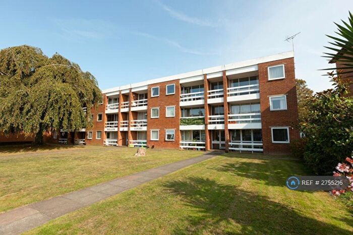 2 Bedroom Flat To Rent In St. Peters Park Road, Broadstairs, CT10