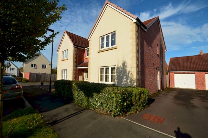 3 Bedroom House To Rent In Polesdon Avenue, Coate, SN3