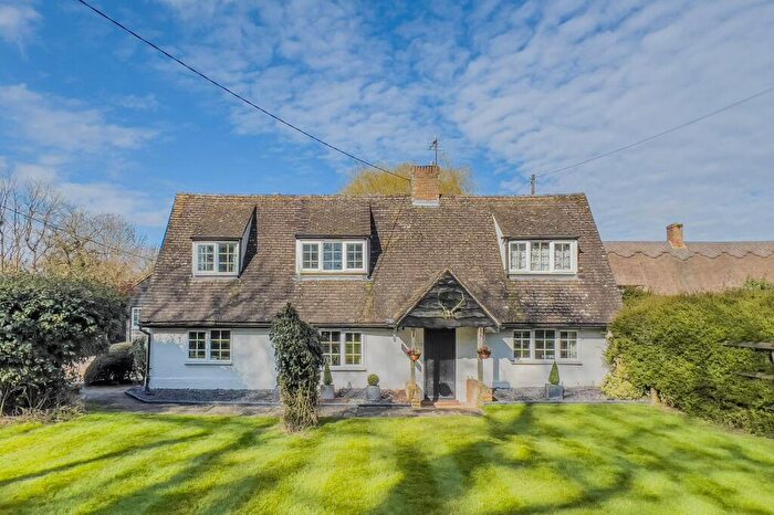 5 Bedroom Detached House For Sale In Broad Green, Chrishall, SG8