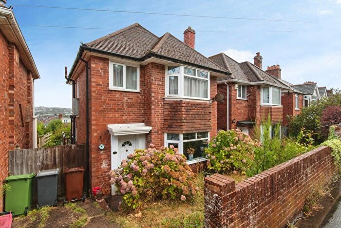 3 Bedroom Detached House For Sale In Cowick Hill, Exeter, Devon, EX2