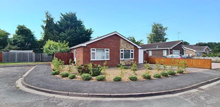 2 Bedroom Detached Bungalow For Sale In Windsor Gardens, Long Sutton, PE12