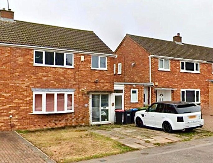 3 Bedroom Semi Detached House For Sale In Whaddon Way, Bletchley, Milton Keynes, MK3