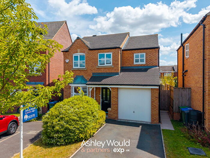 3 Bedroom Detached House For Sale In Bhullar Way, Oldbury, B69