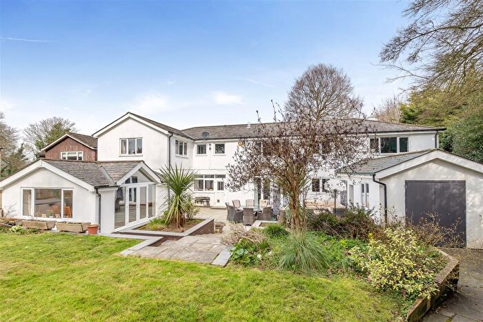 5 Bedroom Detached House For Sale In Vicarage Lane, East Farleigh, Maidstone, ME15