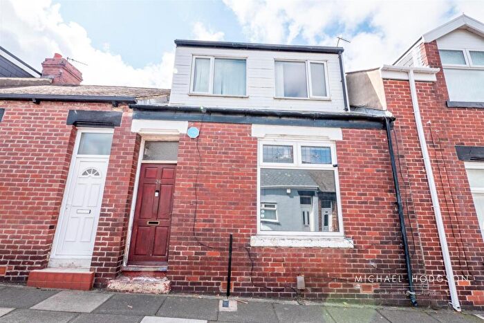 3 Bedroom Cottage For Sale In Shepherd Street, Millfield, Sunderland, SR4