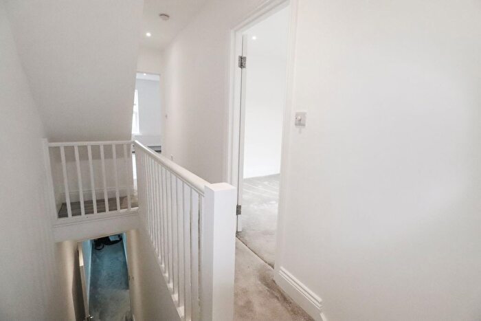 3 Bedroom Terraced House For Sale In Coleman Road, Belvedere, Kent, DA17