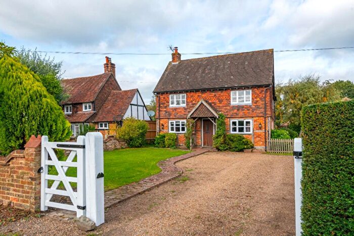 3 Bedroom Detached House For Sale In Horley, RH6