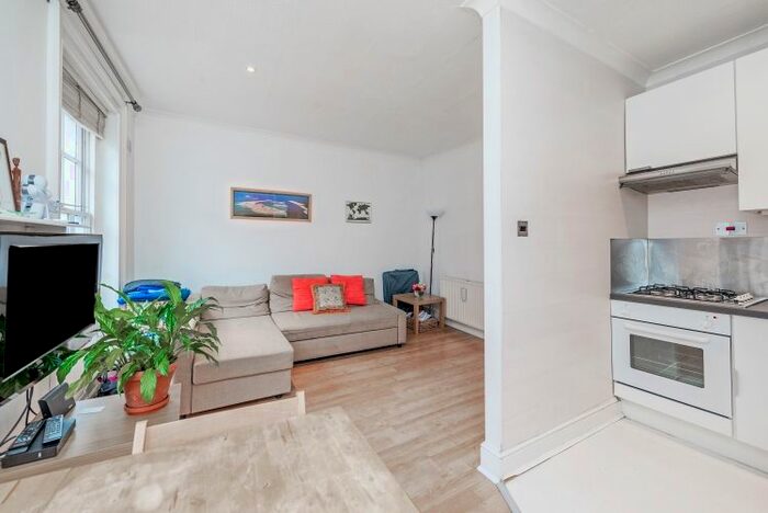1 Bedroom Flat To Rent In Judd Street, London, WC1H