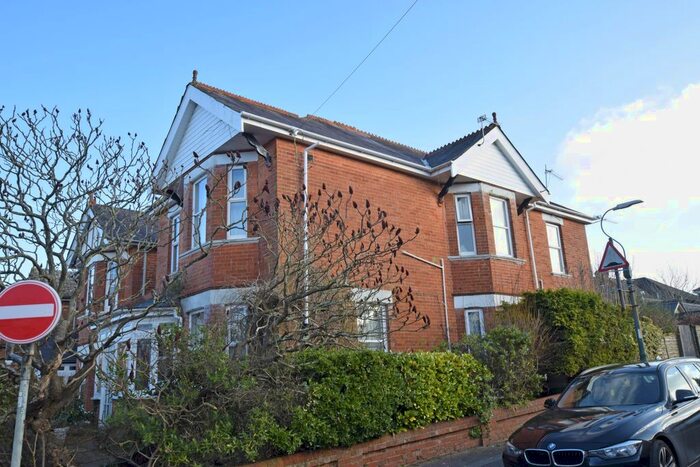 5 Bedroom Property To Rent In Stanfield Road, Winton, Bournemouth, BH9