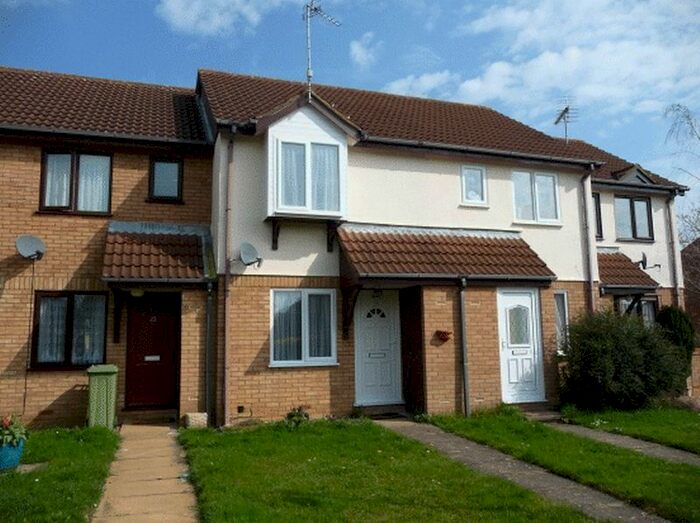 2 Bedroom Terraced House To Rent In Kinross Drive, Bletchley, Milton Keynes MK3