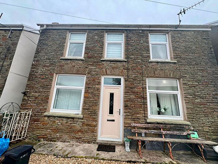 3 Bedroom Terraced House To Rent In Glyn Street, Ogmore Vale, Bridgend, CF32