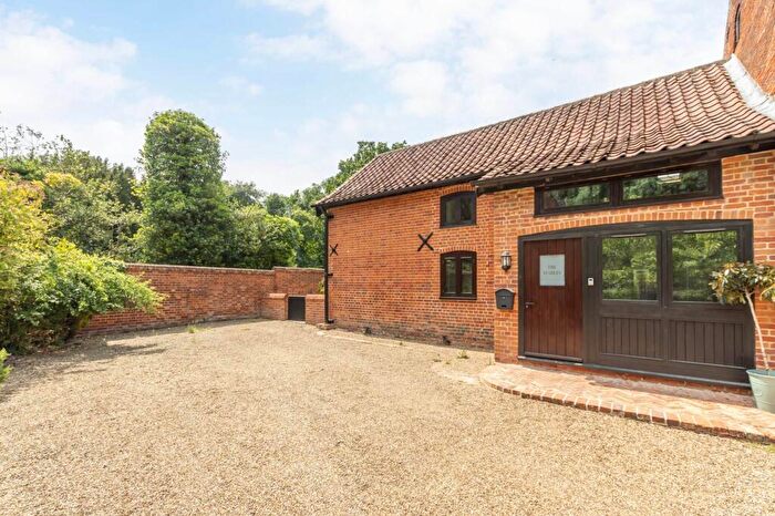 3 Bedroom Barn Conversion For Sale In The Common, Dunston, NR14