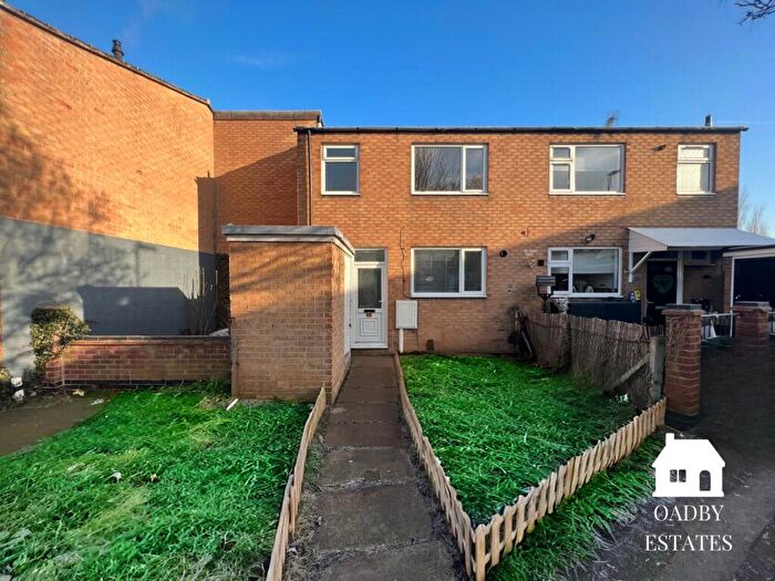 4 Bedroom Town House For Sale In Lewis Road, Loughborough, LE11