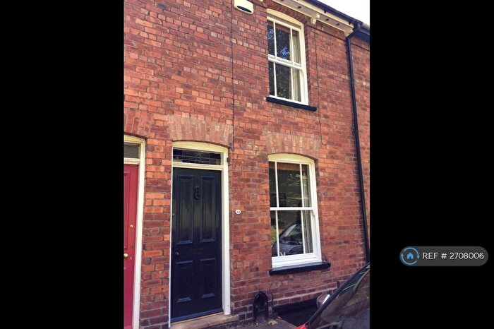 2 Bedroom Terraced House To Rent In Lindum Avenue, Lincoln, LN2