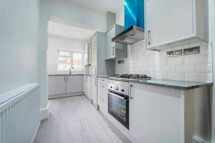 3 Bedroom Terraced House To Rent In Dalmeny Avenue, Norbury, London, SW16