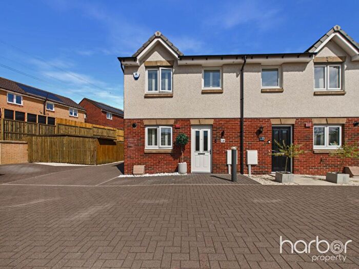 3 Bedroom Semi-Detached House For Sale In Rosehall Gardens, Broomhouse, Uddingston, G71