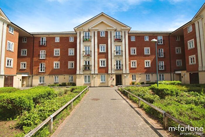 2 Bedroom Flat To Rent In Brunel Crescent, Swindon, SN2