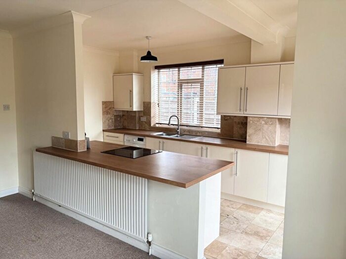 3 Bedroom Detached House To Rent In The Pastures, Todwick, S26