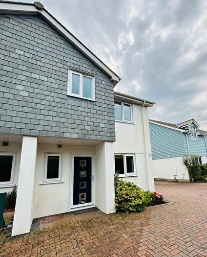 3 Bedroom Semi-Detached House To Rent In Manaton Mews, Jubilee Close, Marazion, TR17