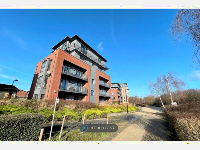 2 Bedroom Flat To Rent In Aire Quay, Hunslet, Leeds, LS10
