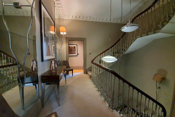 3 Bedroom Flat To Rent In Stanhope Gardens, London, SW7