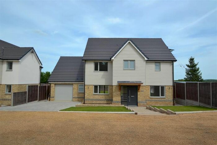 5 Bedroom Detached House For Sale In Hare Street, Buntingford, SG9