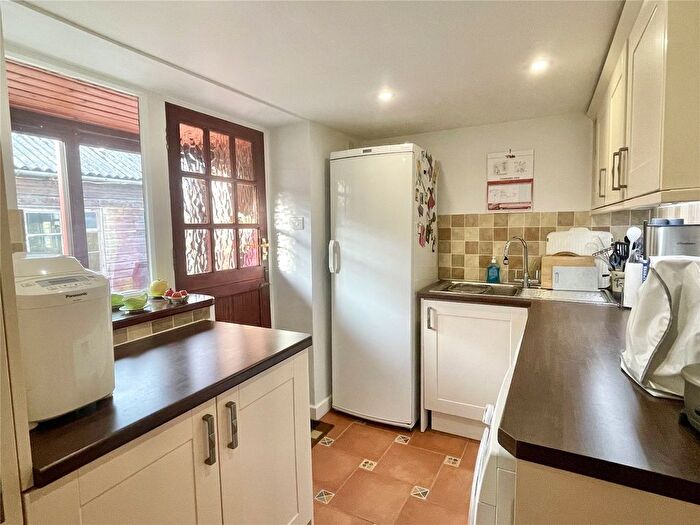 4 Bedroom Detached House For Sale In Penybontfawr, Oswestry, Powys, SY10
