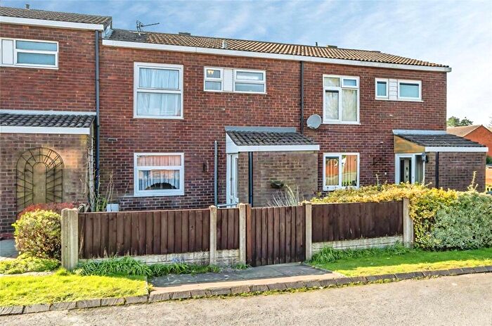 2 Bedroom Terraced House For Sale In Easmore Close, Birmingham, West Midlands, B14