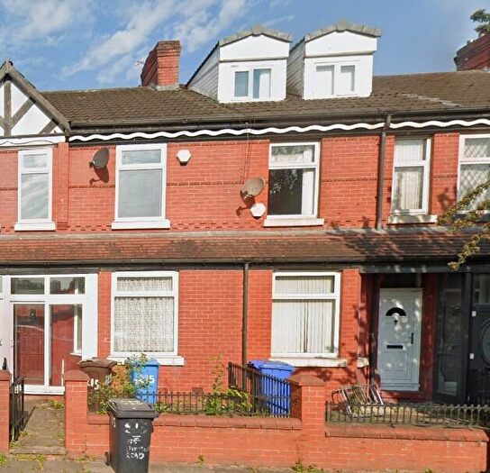 5 Bedroom Terraced House To Rent In Littleton Street, Manchester, M7