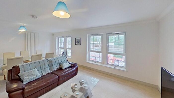 2 Bedroom Flat To Rent In Kinness House, Abbey Park Avenue, St Andrews, KY16
