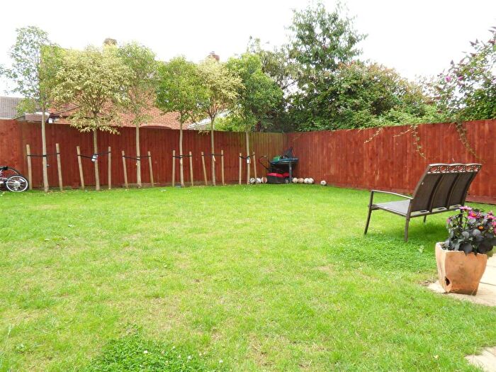 2 Bedroom Detached House To Rent In Fieldside Road, Pulloxhill, MK45