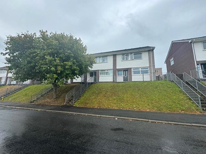 3 Bedroom House To Rent In Holmwood Avenue, PL9