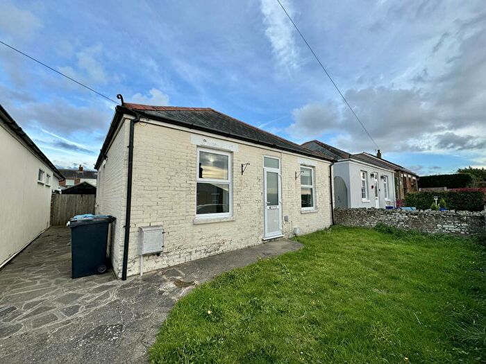 3 Bedroom Bungalow To Rent In Crofton Road, Westgate, CT8