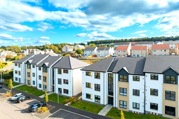 2 Bedroom Flat For Sale In Countess Park, Slackbuie, IV2