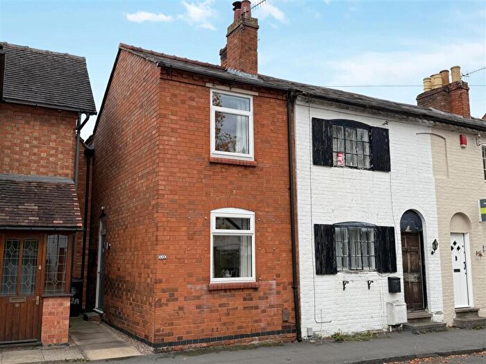 2 Bedroom End Of Terrace House For Sale In Shottery Road, Stratford-upon-Avon, CV37