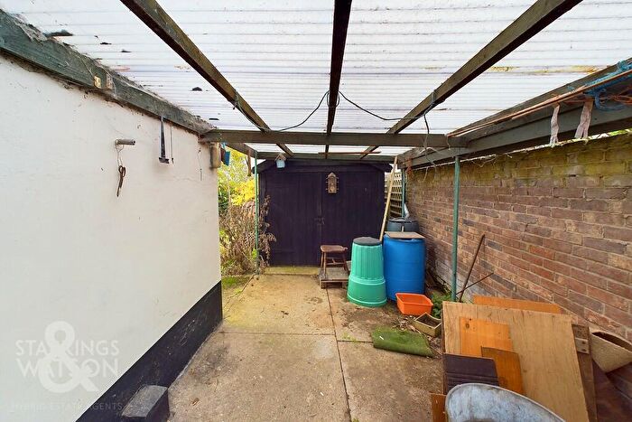 2 Bedroom Semi-Detached House For Sale In Beccles Road, Bungay, NR35