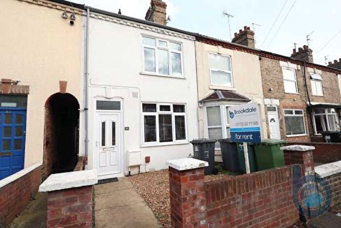 2 Bedroom Semi-Detached Bungalow To Rent In Orchard Street, Woodston, Peterborough, PE2