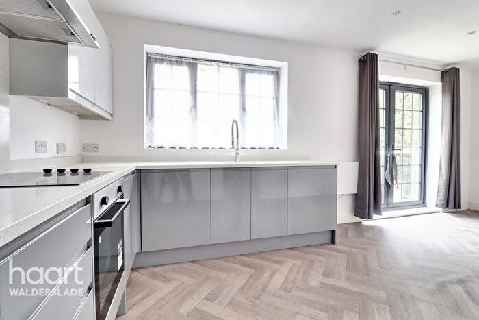 3 Bedroom Duplex For Sale In Lordswood Lane, Chatham, ME5