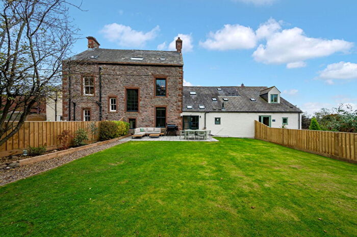 4 Bedroom Terraced House For Sale In Thomas Close, Penrith, CA11