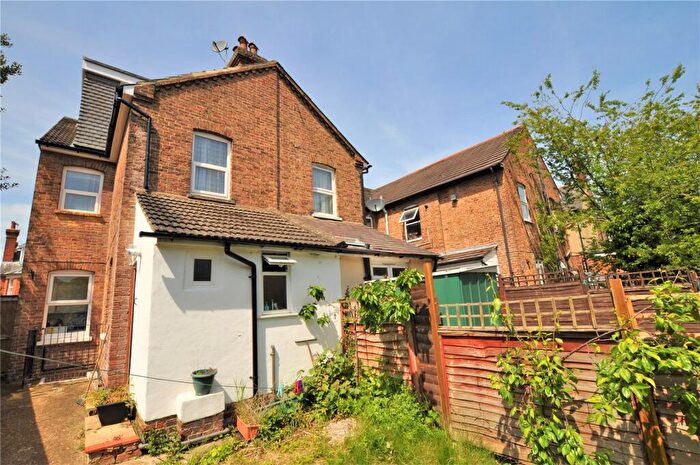 2 Bedroom Apartment To Rent In Victoria Road, Guildford, Surrey, GU1