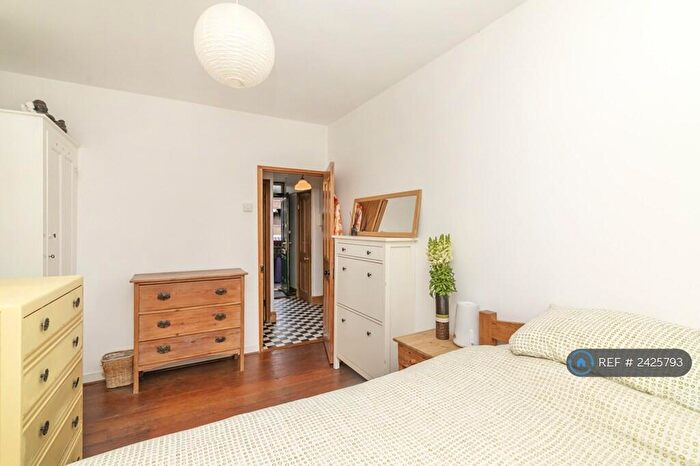 1 Bedroom Flat To Rent In Ditton House, London, E5