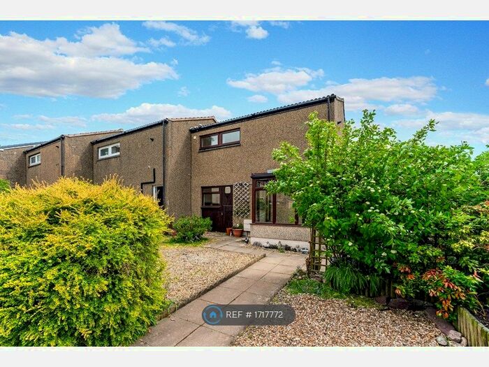 2 Bedroom End Of Terrace House To Rent In Woodhead Avenue, Cumbernauld, Glasgow, G68