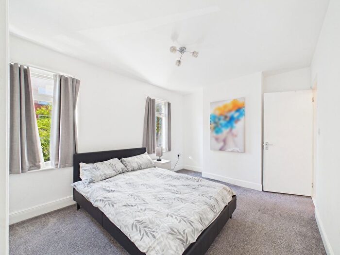 3 Bedroom Terraced House To Rent In George Street, Staines-Upon-Thames, Surrey, TW18