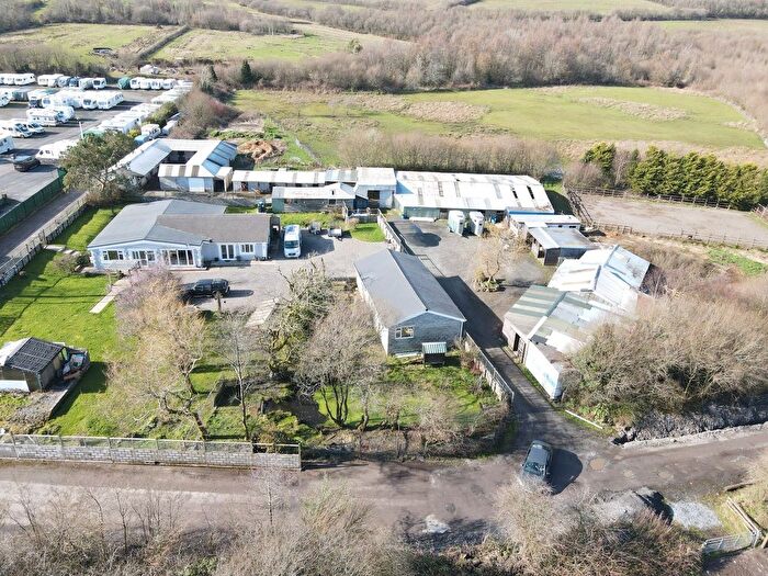 4 Bedroom Farm For Sale In Saron Road, Saron, Ammanford, SA18