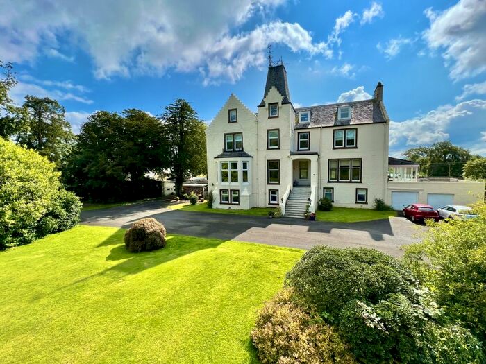 2 Bedroom Flat For Sale In Stewarton, Kilmarnock, KA3