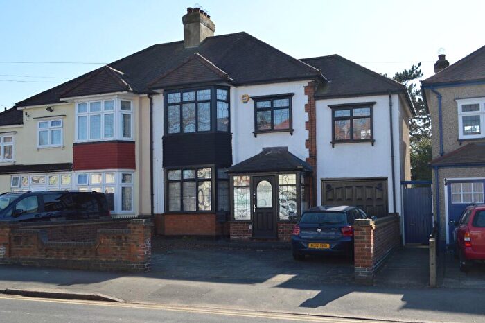 4 Bedroom Semi-Detached House To Rent In Stewart Avenue, Upminster, London, RM14