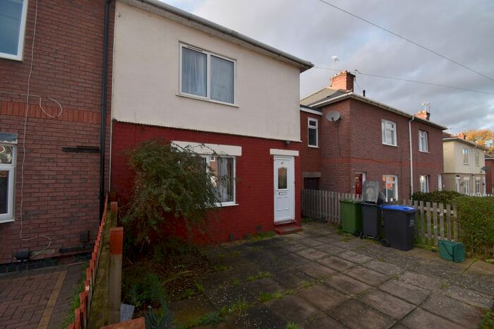 4 Bedroom Terraced House To Rent In Kennan Avenue, Leamington Spa, Warwickshire, CV31