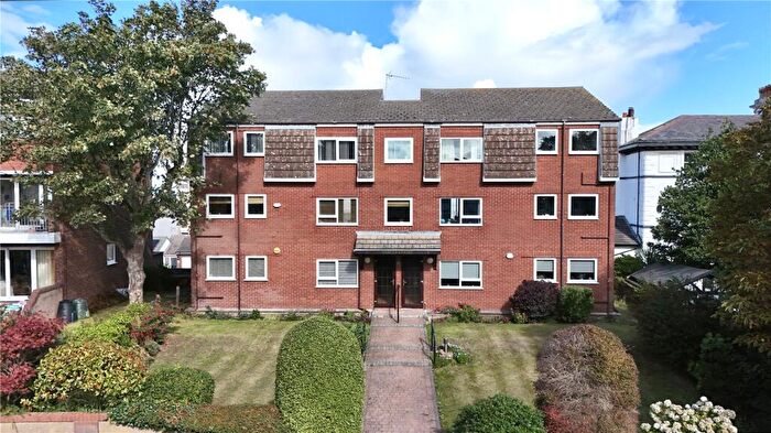 2 Bedroom Apartment For Sale In The Sables, Montpellier Crescent, Wallasey, CH45